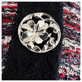 Chanel-Cardigã com botões CC Clover-Multicor