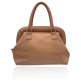 Fendi-Sac à main Selleria en cuir beige Doctor Bag-Beige