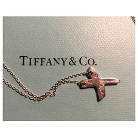 Tiffany & Co-Paloma Picasso kiss-Silvery