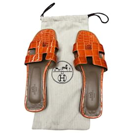 Hermès-Crocodile Oran Sandals-Orange