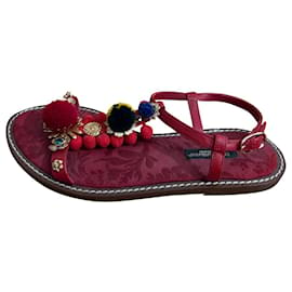Dolce & Gabbana-Des sandales-Rouge
