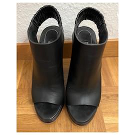 Balenciaga-Sandalias-Negro