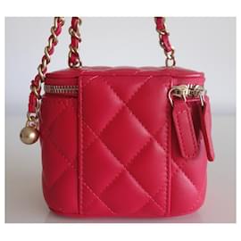 Chanel-Klassische Mini-Clutch von Chanel-Pink