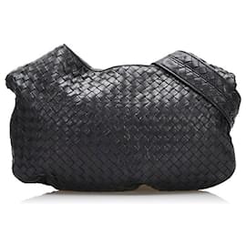 Bottega Veneta-Bottega Veneta Intrecciato Leather Crossbody Bag-Black
