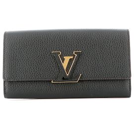 Louis Vuitton Capucines Schwarz