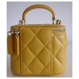 Chanel-Chanel clássica mini clutch amarela-Amarelo
