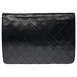 Chanel-Splendid Chanel Classique Pochette Flap bag shoulder bag in black quilted leather-Black
