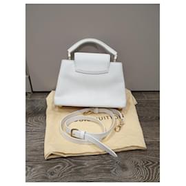 Louis Vuitton-Capucines BB bag Louis Vuitton white grained leather-White