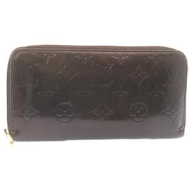 Louis Vuitton-LOUIS VUITTON Monogram Vernis Zippy Wallet Wallet Amarante M93522 LV Auth 34701-Other
