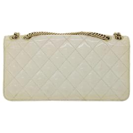 Chanel-CHANEL Matelasse Chain Shoulder Bag Patent Leather White CC Auth bs3568-White