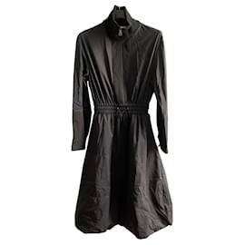 Moncler-Robe en nylon noire-Noir