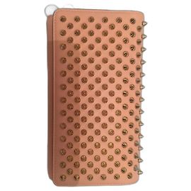 Cartera Christian Louboutin de piel de cordero rosa con pico dorado Rosa