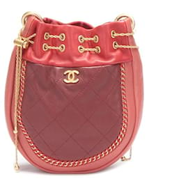 Chanel-Chanel CC Quilted Drawstring Bucket Bag Leather Crossbody Bag in Good condition-Red