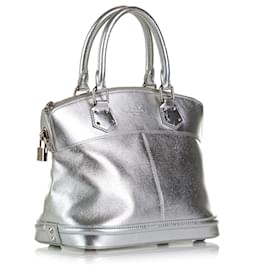 Louis Vuitton-Louis Vuitton Silver Suhali Lockit PM-Silvery