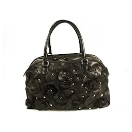 Valentino Garavani-Valentino Garavani Rose Edition Black Shoulder Studded 3d Flower Bowler Bag-Black