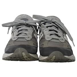 New Balance-New Balance 992 Sneakers in Grey Suede-Grey