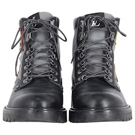 Louis Vuitton-Louis Vuitton Oberkampf Flat Ankle Boots in Black calf leather Leather-Black
