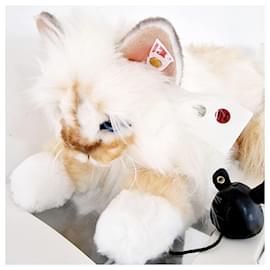 Karl Lagerfeld-Choupette - Lagerfeld - Limited and Numbered Edition - Steiff Plush-White