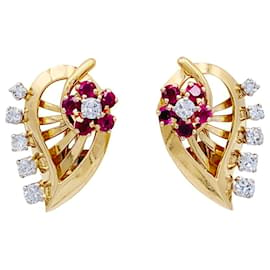 inconnue-VINTAGE earrings, "Leaves", Rose gold, diamants, ruby.-Other