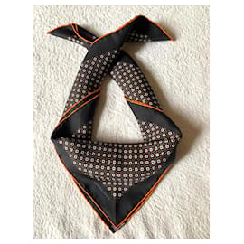 Hermès-Geometrical small black/orange foulard-Black