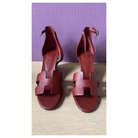 Hermès-New Hermès Legend sandals 40-Dark red