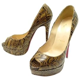 Christian Louboutin-CHRISTIAN LOUBOUTIN LADY PEEP SHOES 38.5 GOLDEN ENGRAVED LEATHER PUMPS-Golden