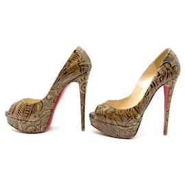 Christian Louboutin-CHRISTIAN LOUBOUTIN LADY PEEP SHOES 38.5 GOLDEN ENGRAVED LEATHER PUMPS-Golden