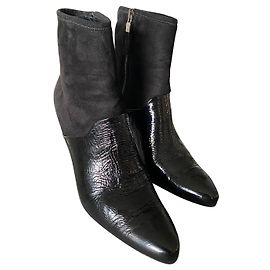 Stivaletti Prada in pelle nera Nero