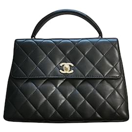 Chanel-Vintage Chanel Small Lambskin Bag GHW-Black