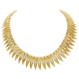 inconnue Collar de oro amarillo con flecos de hilo retorcido. Otro