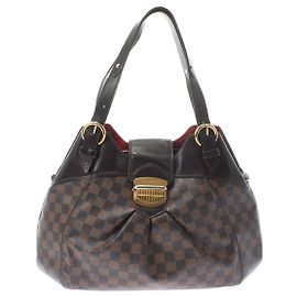 Louis Vuitton Sistina Castaño