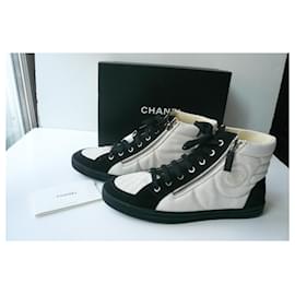 Chanel-CHANEL New beige and black sneakers T41-Multiple colors