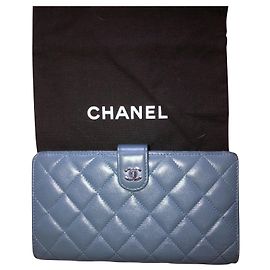 Chanel Wallet Blue Leather Blue