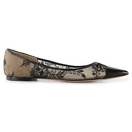 Sapatilhas de balé Romy pretas Jimmy Choo de renda floral e couro envernizado Preto