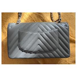 Chanel-TIMELESS-Grey