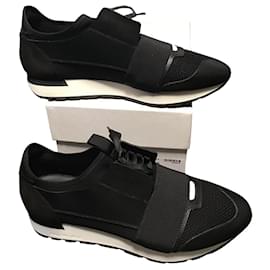 Balenciaga-Sneakers Balenciaga nuova taglia 43-Nero,Bianco