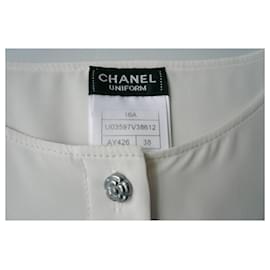 Chanel-CHANEL UNIFORM Blouse Camélia manches longues écru T38 / BE-Blanc cassé