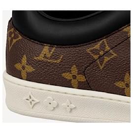 Herrenschuhe Sneaker Louis Vuitton Größe 43 (#156071)
