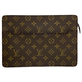 Pochete Masculina Louis Vuitton Marrom