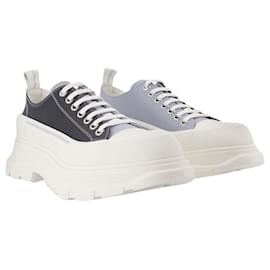 Alexander Mcqueen-Tread Slick Sneakers - Alexander Mcqueen - Multi - Leather-Multiple colors