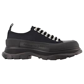 Alexander Mcqueen-Tread Slick Sneakers - Alexander Mcqueen - Black/Silver - Canva-Multiple colors