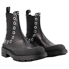 Alexander Mcqueen-Tread Slick Ankle Boots - Alexander Mcqueen - Black/White - Leather-Black