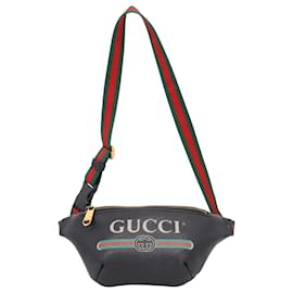 Gucci-Gucci Vintage Logo Belt Bag in Black Leather-Black