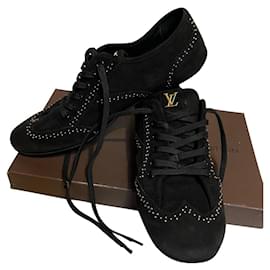 Louis Vuitton-Sneakers-Black,Gold hardware