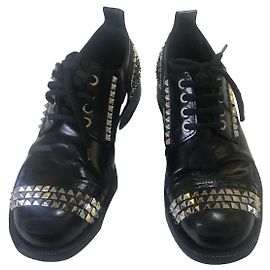 Derbies en cuir à clous pyramidaux Loewe Noir