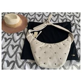 Maje BOW BAG Eggshell Silver hardware