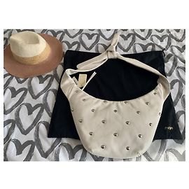 Maje Bow Bag Fora de branco Hardware prateado