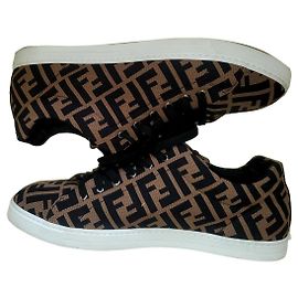 Fendi Pair of sneakers P 42 Dark brown