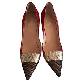 Escarpins Christian Louboutin Rouge Daim de Cerf 10cm Rouge