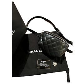 Chanel Gürteltasche Schwarz